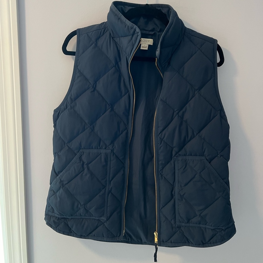 J Crew Navy Puffer Vest